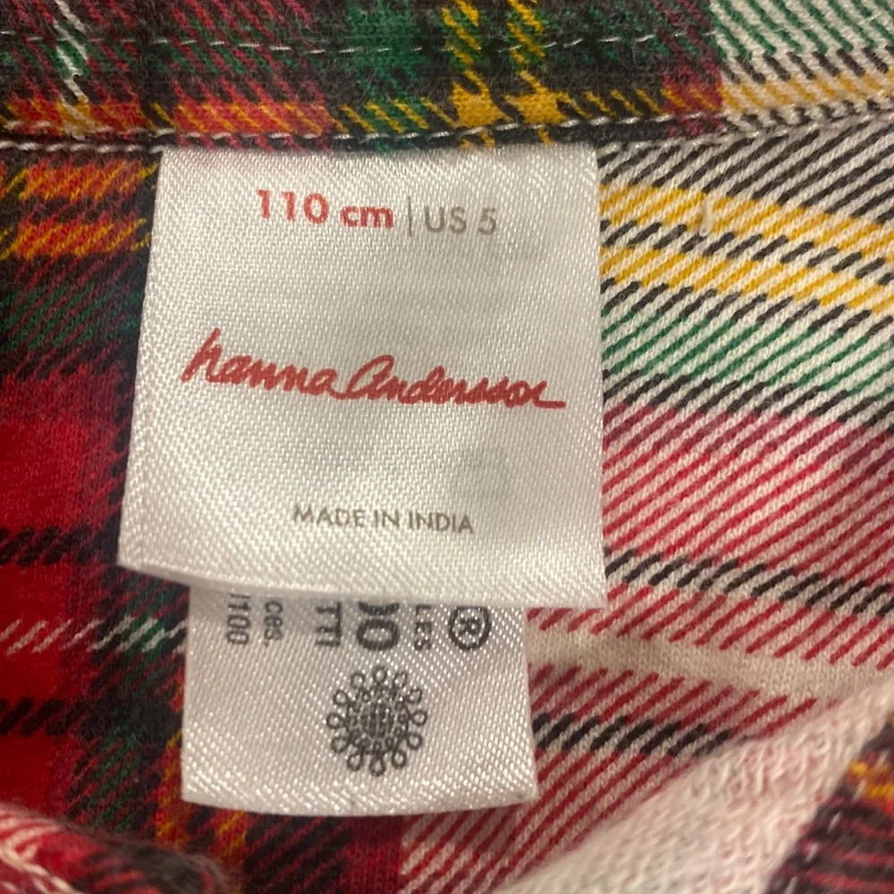 Hanna Andersson long sleeve flannel size 5 (110cm)
